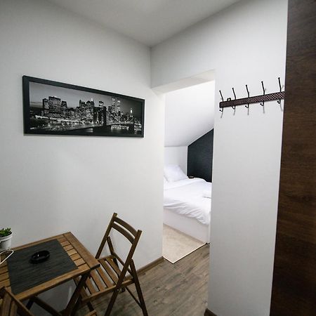 Lux Jefimija Daire Valjevo Oda fotoğraf