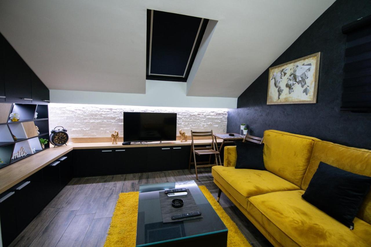 Lux Jefimija Daire Valjevo Dış mekan fotoğraf